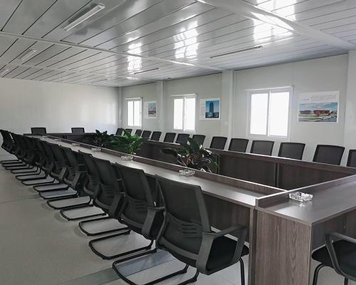 集裝箱活動(dòng)房窗戶安裝